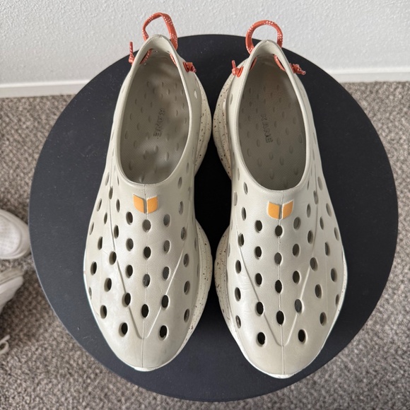 Kane Revive Active Recovery Shoe – Stone / Speckled - Picture 3 of 5